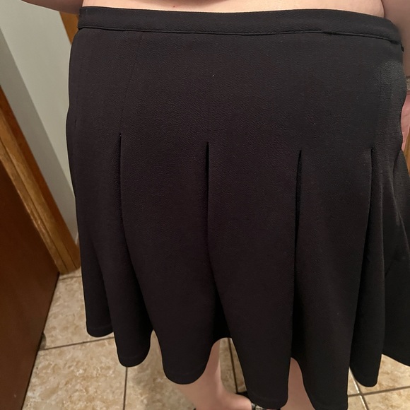 3x black skater skirt - Picture 2 of 3